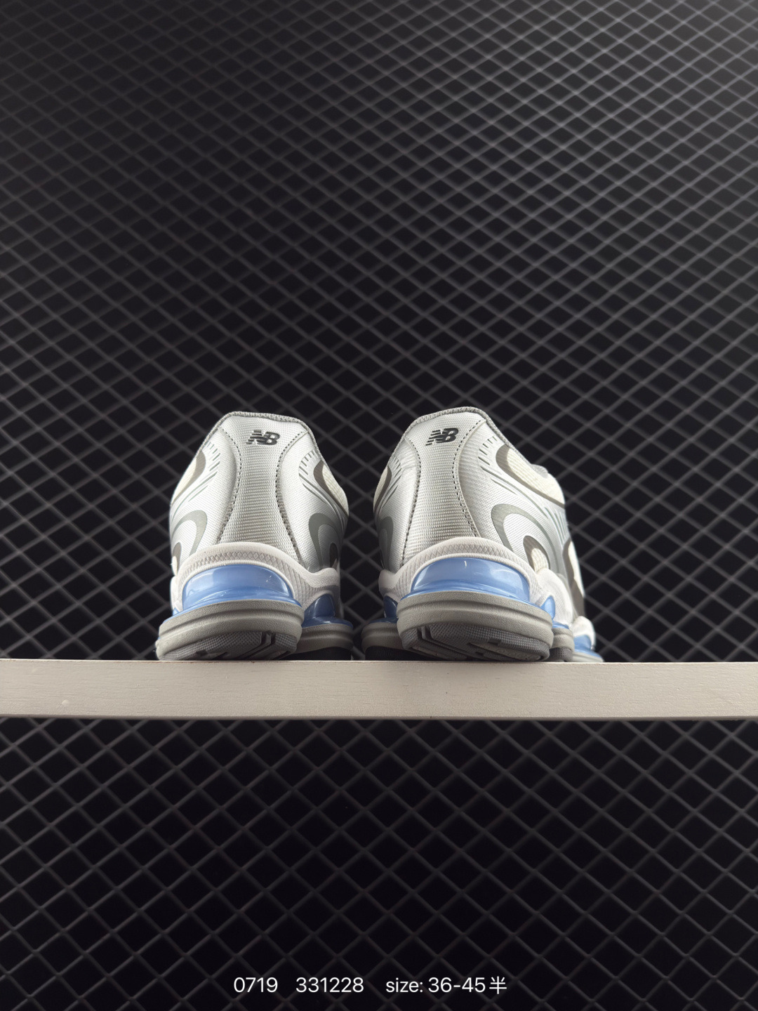 New Balance NB U2000CZA